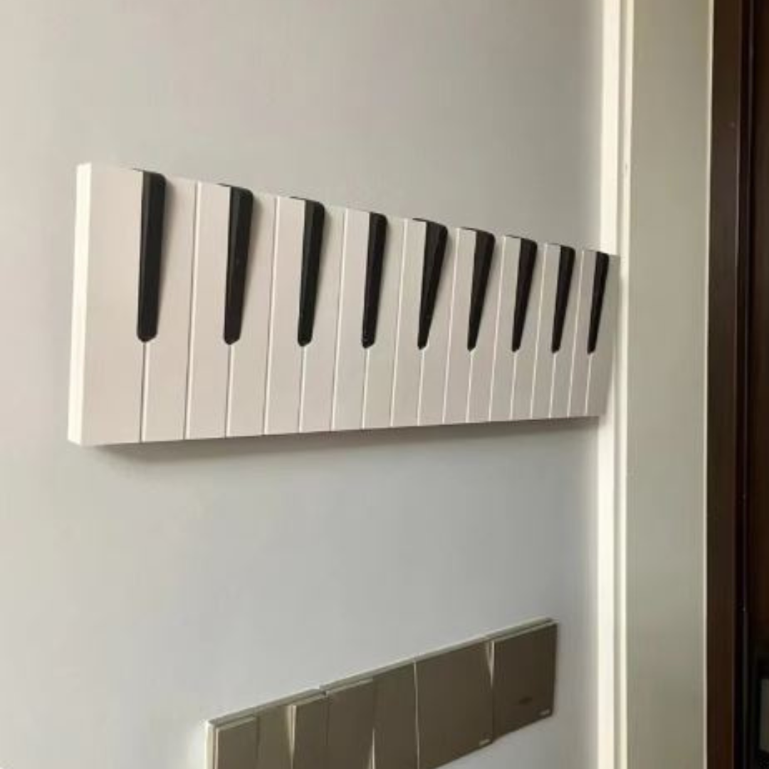 PianoRack Wandgarderobe Im Klavierdesign