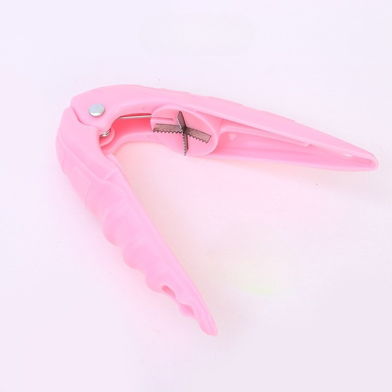 Nussknacker in Rosa