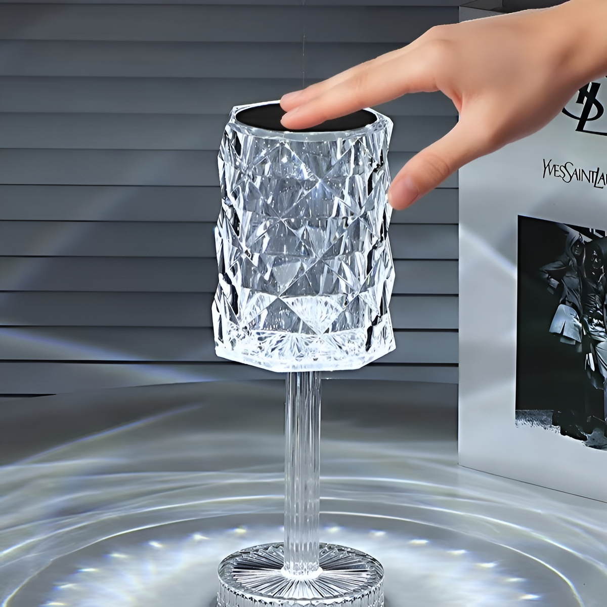 SparkleLamp Kristall-LED-Lampe mit Fernbedienung, Beleuchtete Wandmuster