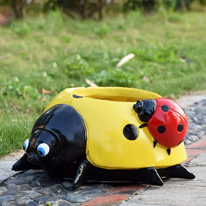 LadybugPot – Bunter Blumentopf mit Drainagesystem