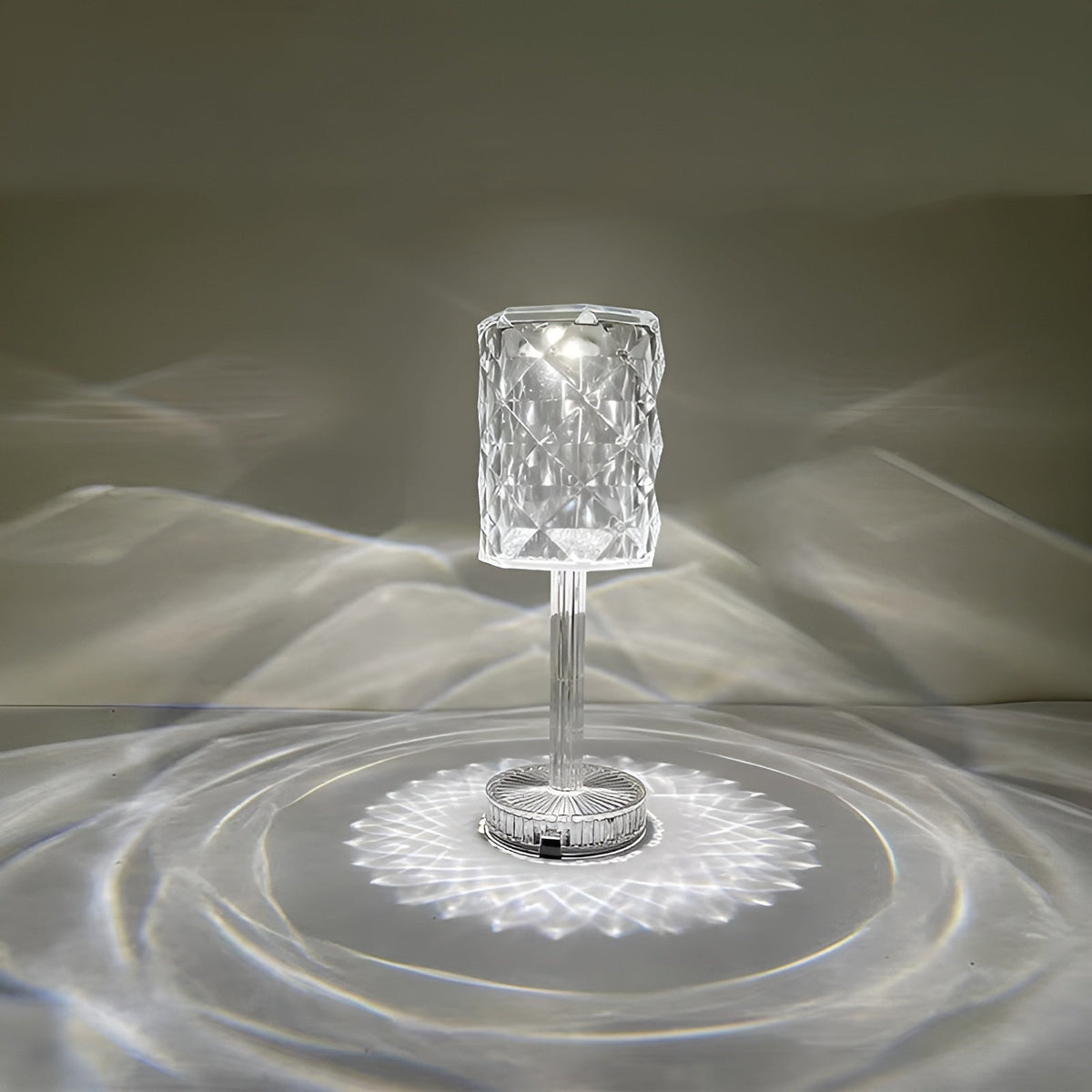 SparkleLamp Kristall-LED-Lampe mit Fernbedienung, Beleuchtete Wandmuster