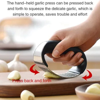 GarlicPress Anwendung mit Ingwer