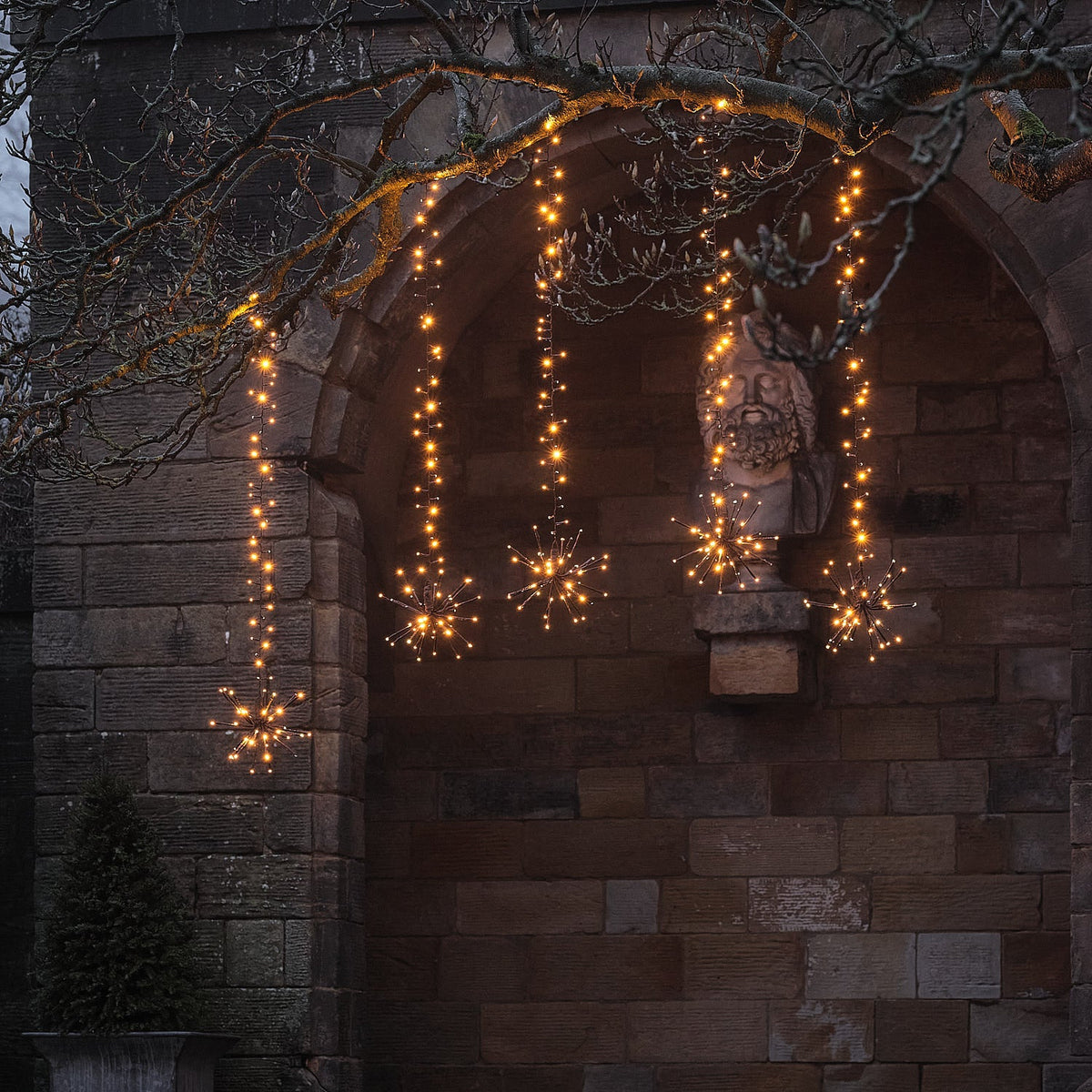 StarburstGlow LED-Hängedeko Mit Blinkeffekt Für Außen