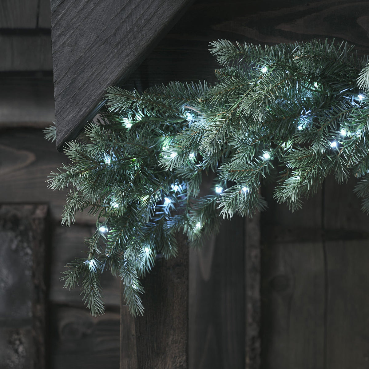 LED Weihnachtsgirlande Bicolor – Tannenzweige 1,5m