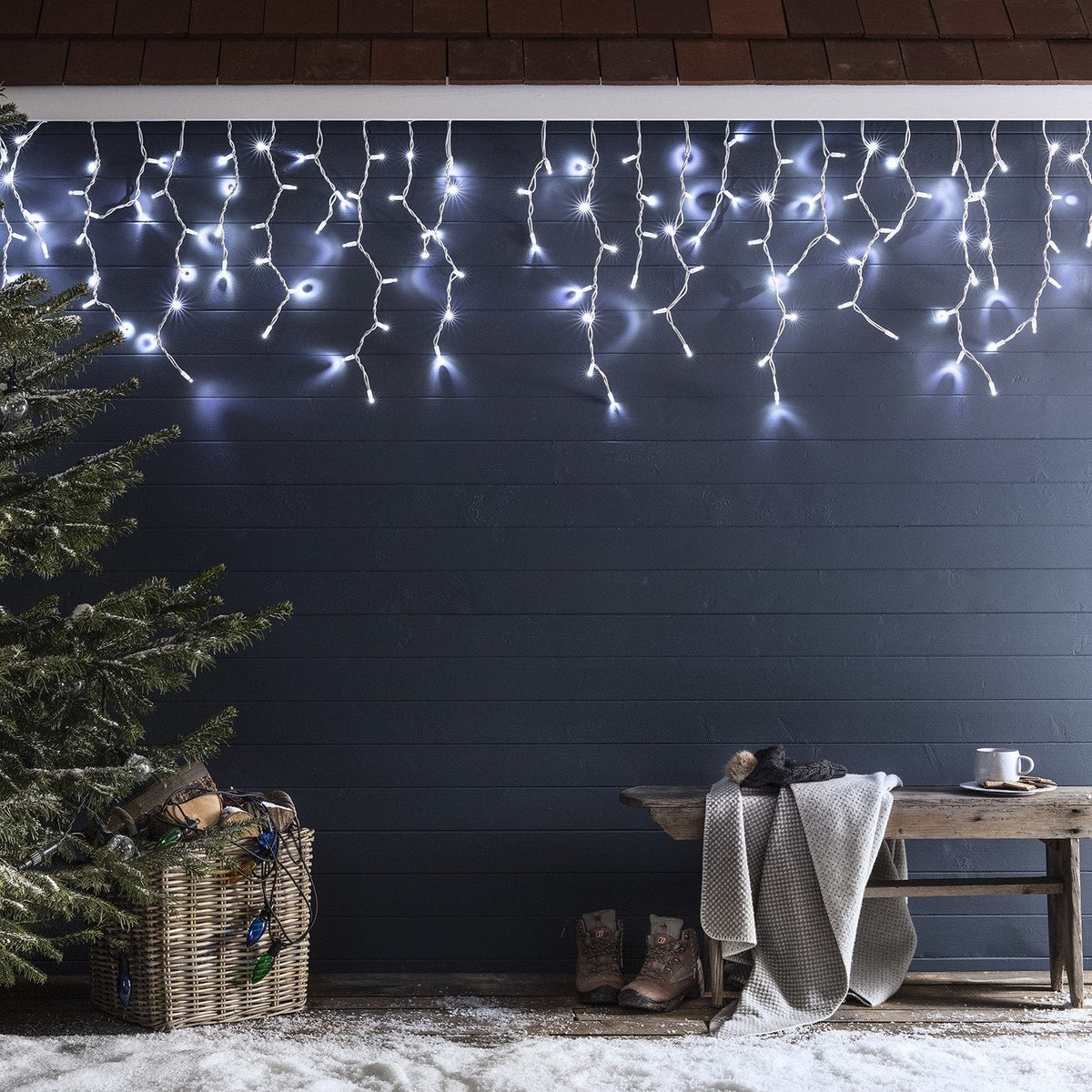 Pro Connect LED-Eiszapfen-Lichterkette weiß koppelbar IP67 – 4 m