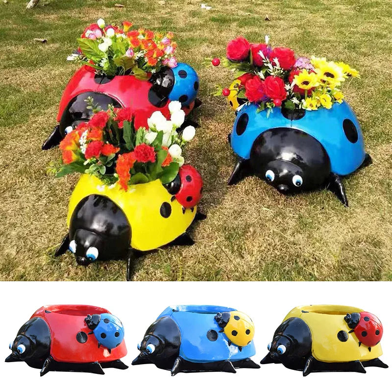 LadybugPot – Bunter Blumentopf mit Drainagesystem