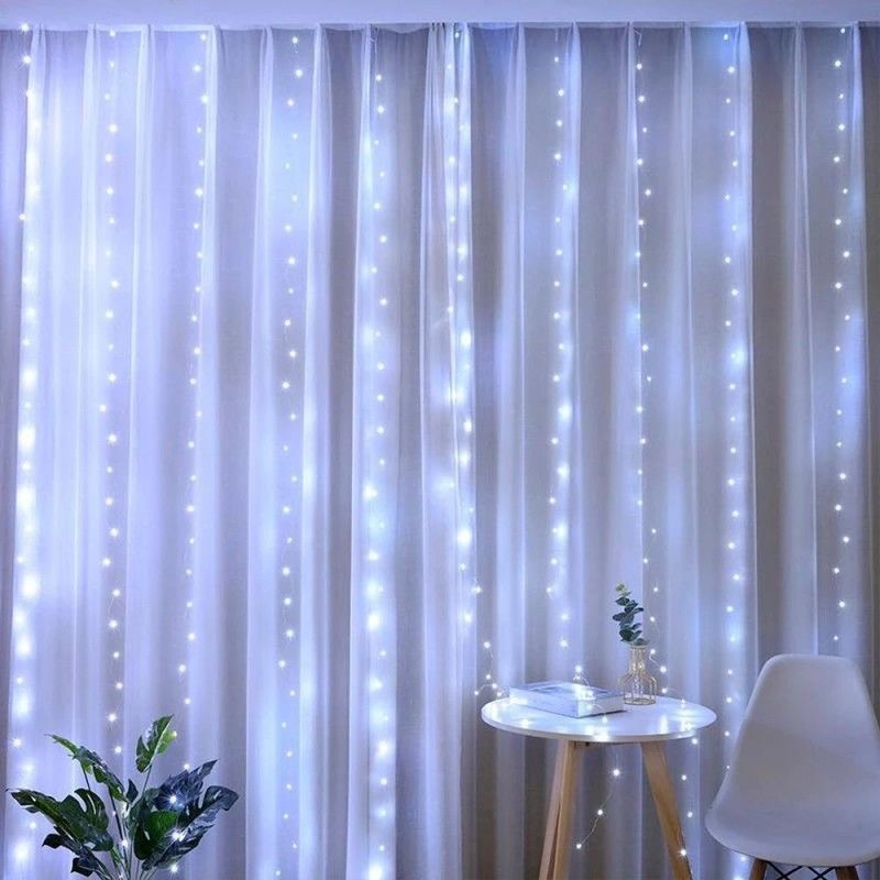CurtainLights – LED-Lichtervorhang für gemütliche Beleuchtung
