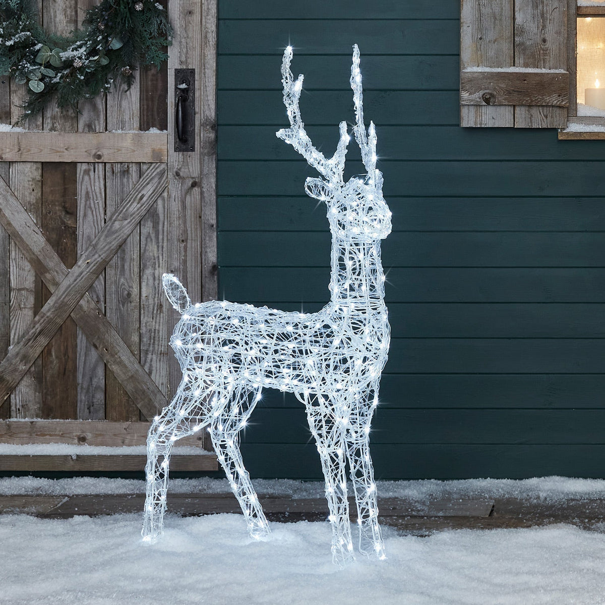 LED Rentier Figur Acryl – Weihnachtsdeko für Innen und Außen