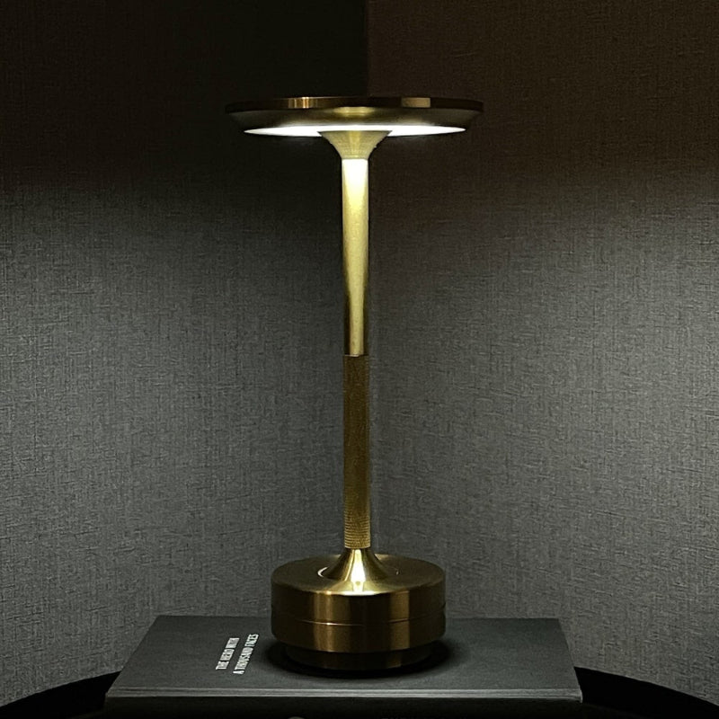 LuxeLamp – Touch-Nachttischlampe mit drei Lichtfarben