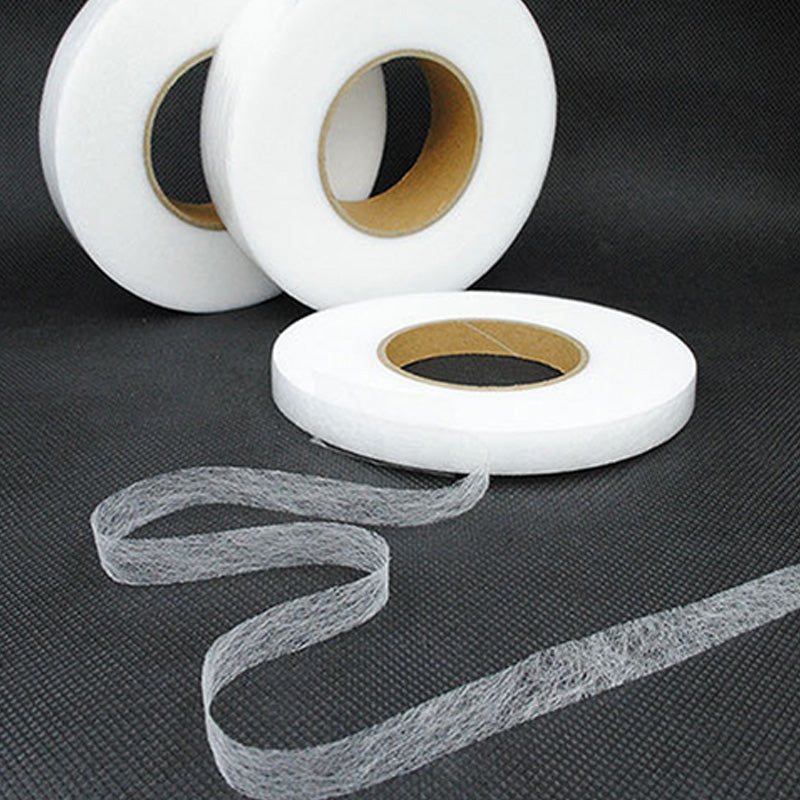 FabricTape – Doppelseitiges Stoff-Fixband ohne Nähen