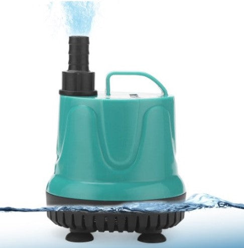 AquaPump Tauchpumpe in türkis mit sprudelndem Wasserstrahl