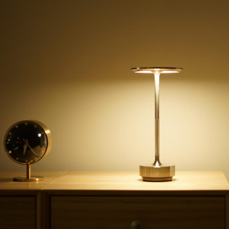 LuxeLamp – Touch-Nachttischlampe mit drei Lichtfarben