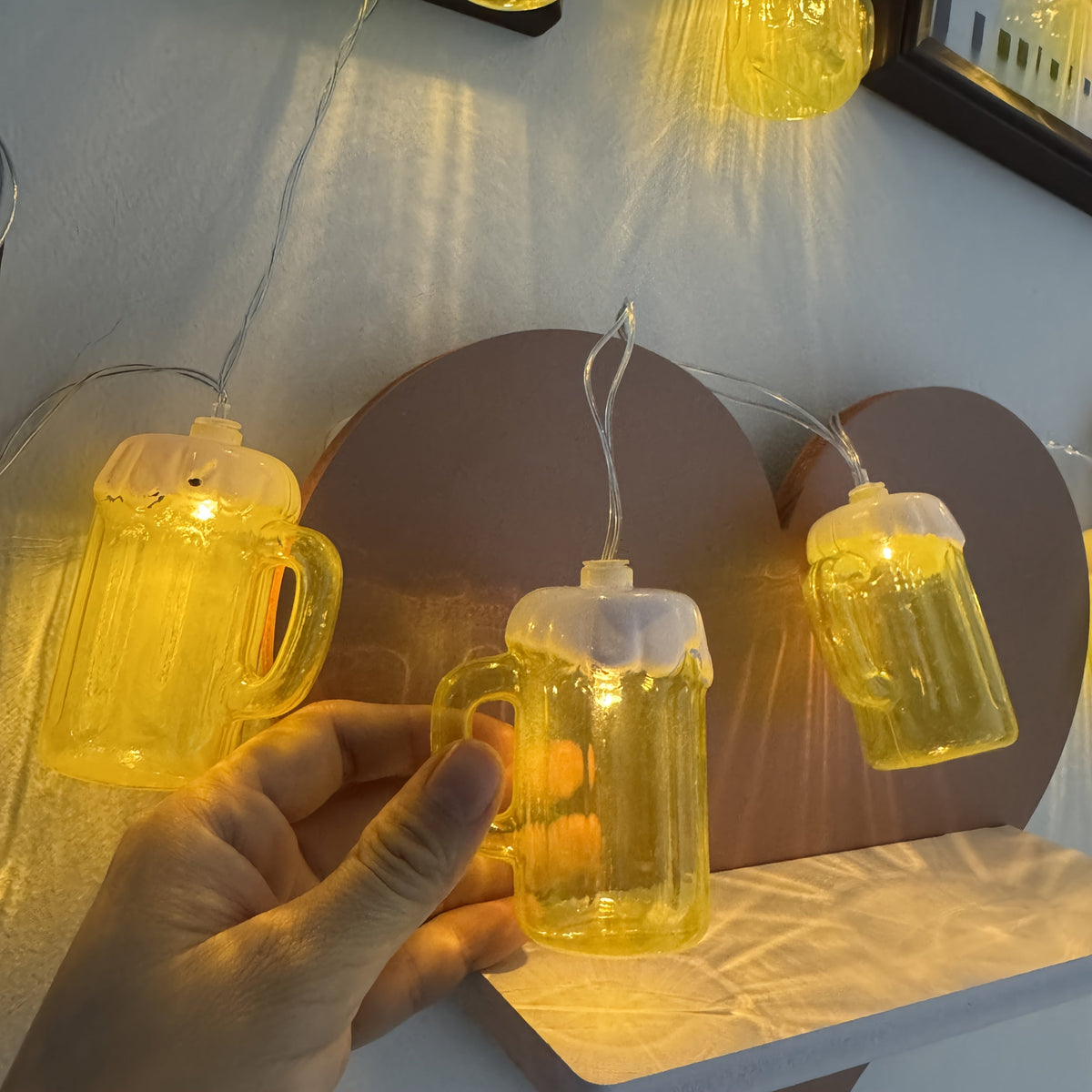Oktoberfest Deko LED Bierkrug Lichterkette, 2er-Set