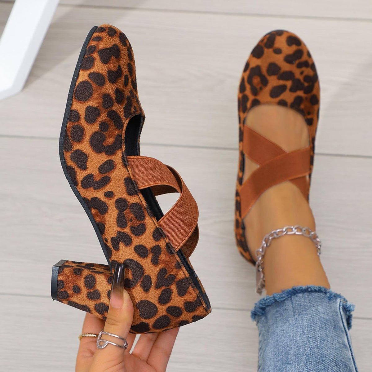 Trachtenschuhe Damen Oktoberfest, Samt Pumps mit Kreuzband