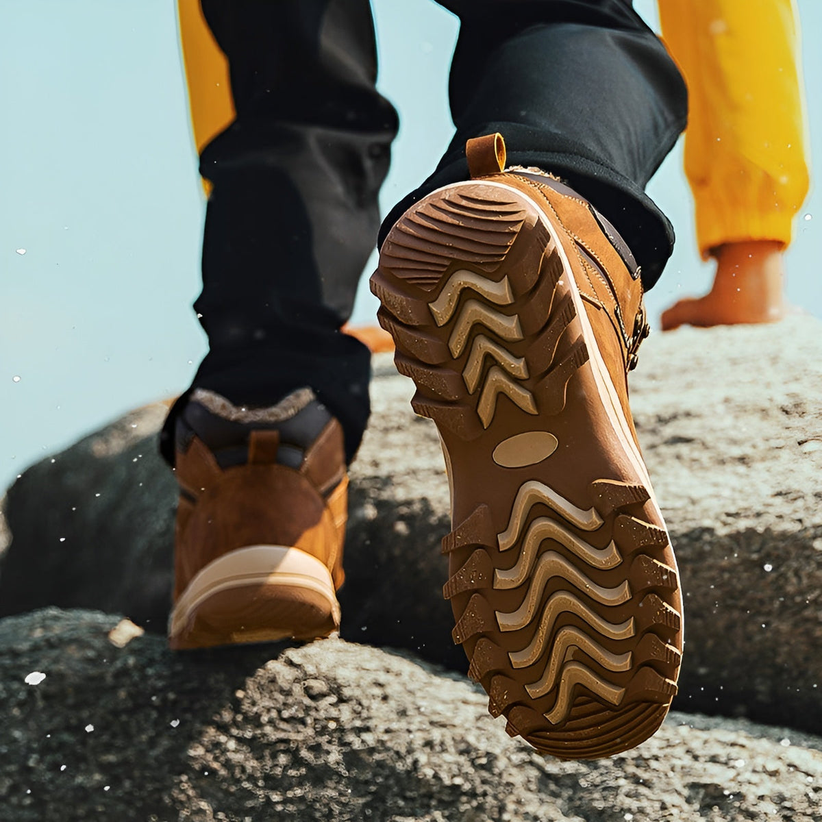 HikeShoes – Atmungsaktive All-Terrain Wanderschuhe