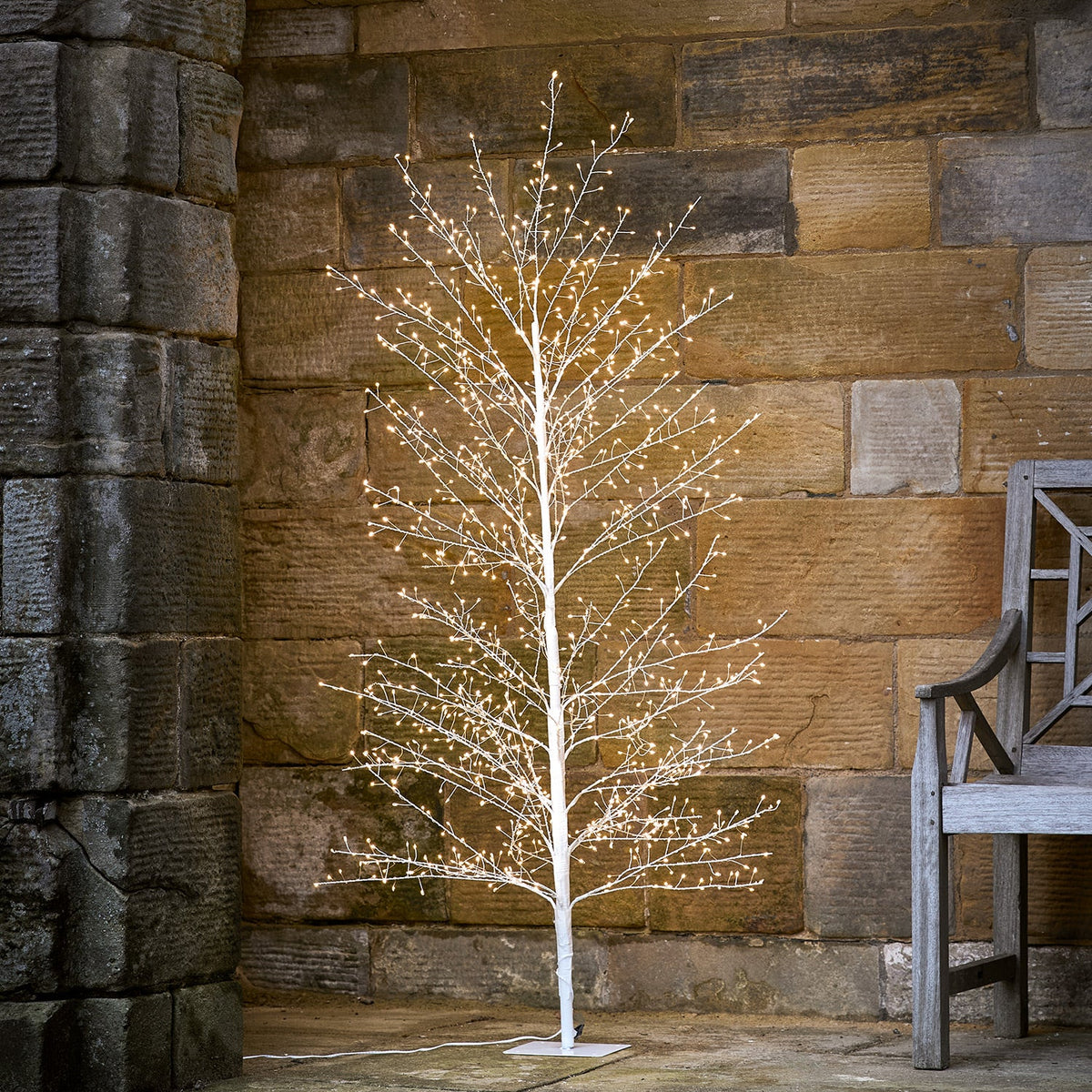 Weißer Draht-Weihnachtsbaum Außen warmweiß – 1,5 m