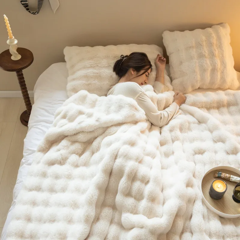 Kuscheldecke Extra Dick – Flauschige Plüschdecke & Warme Winterdecke für Sofa und Bett