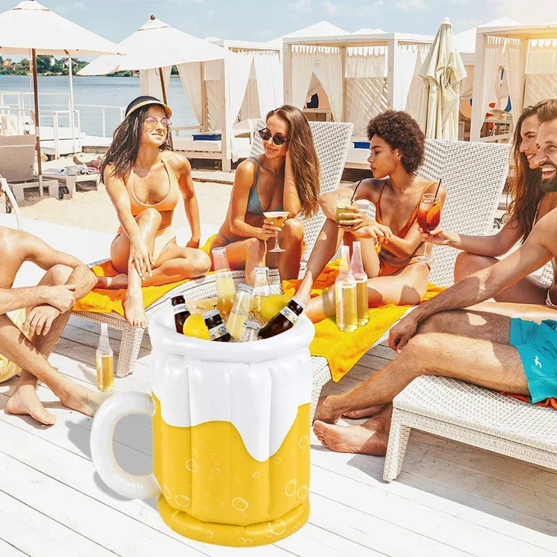 Oktoberfest Aufblasbarer Bierkühler, Bierkrug-Design Poolzubehör