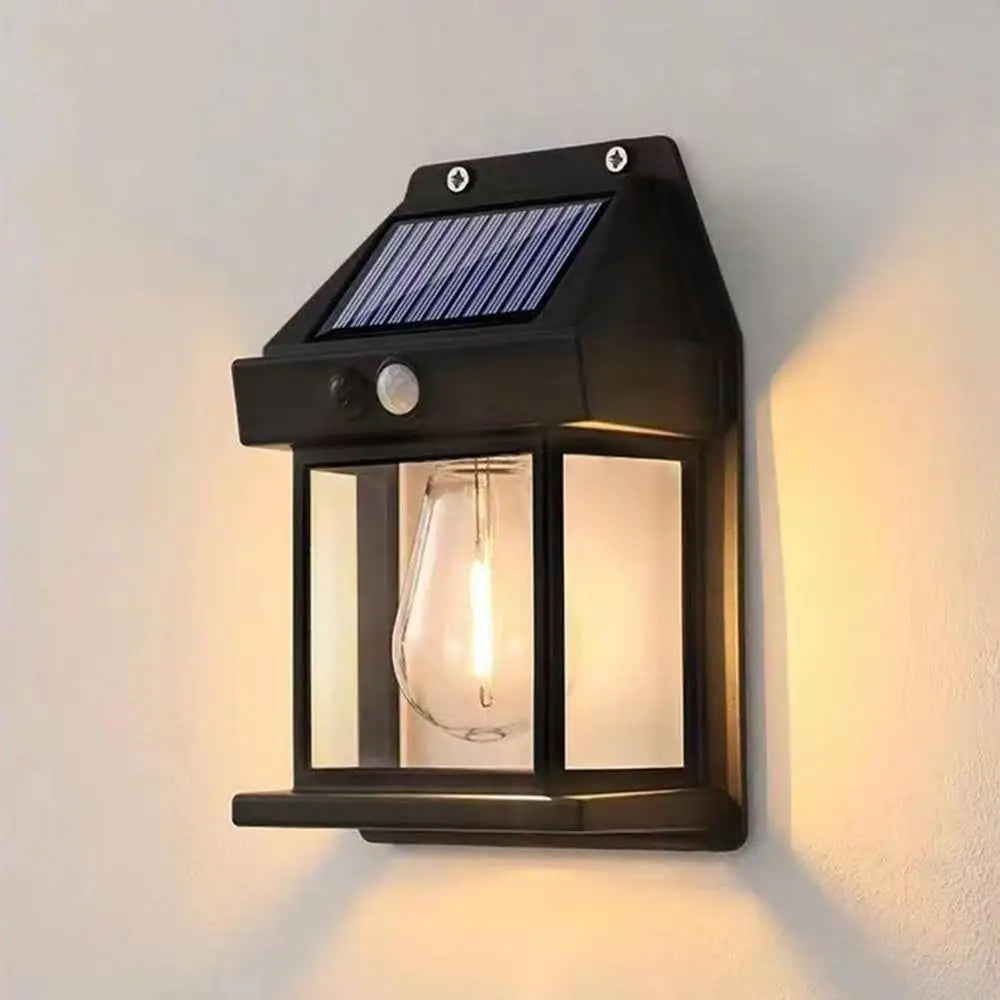 SolarLight – Dekorative LED Außen-Solarleuchte mit Bewegungssensor