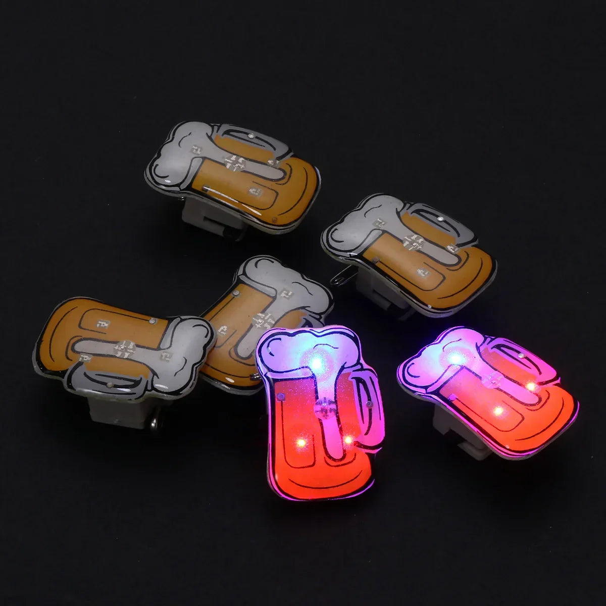 Oktoberfest LED Anstecknadeln Bierkrug, Leuchtende Pins