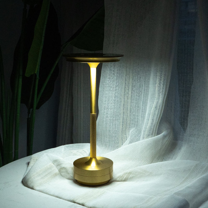 LuxeLamp – Touch-Nachttischlampe mit drei Lichtfarben