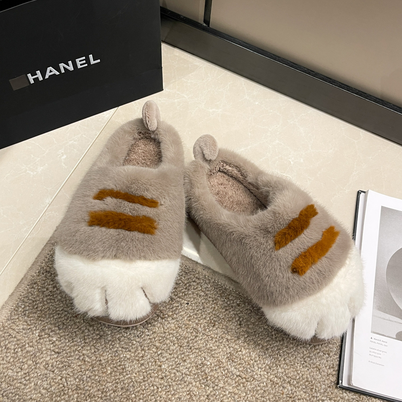 Happy PawSlippers Produktbild freigestellt