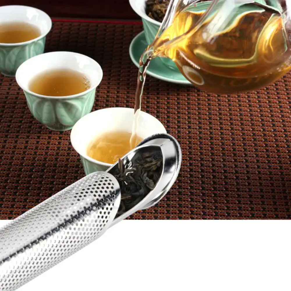 TeaStrainer in Teekanne