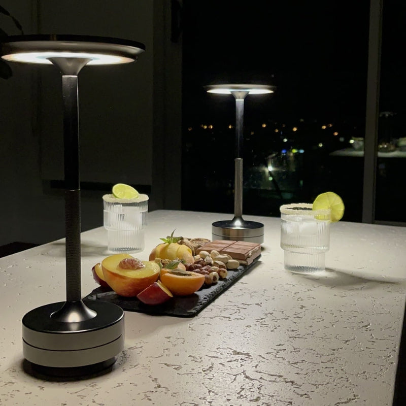 LuxeLamp – Touch-Nachttischlampe mit drei Lichtfarben