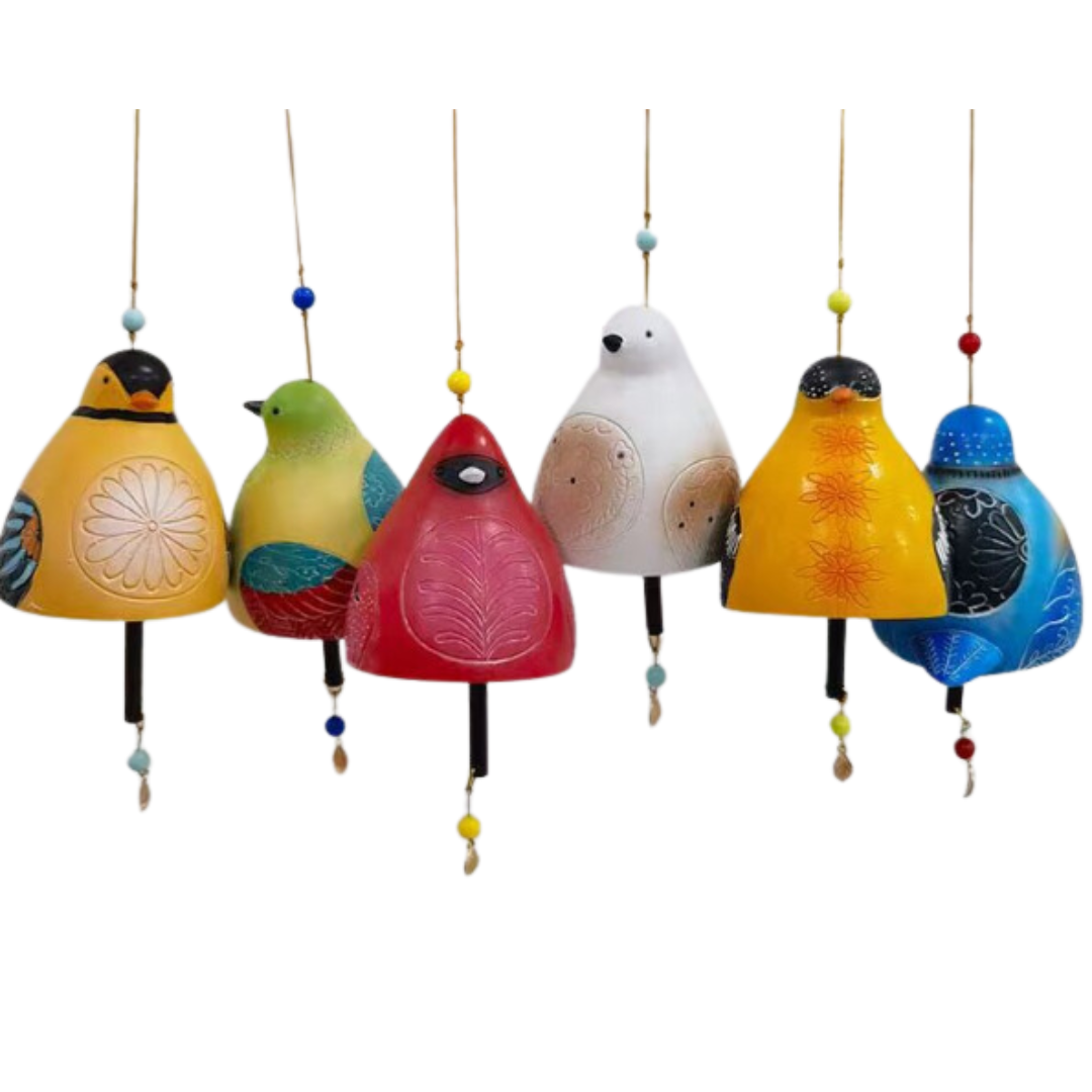 Alle sechs BirdChime Design-Varianten nebeneinander: Kolibri, Dove, Meisenvogel, Blauvogel, Stieglitz und Kardinal